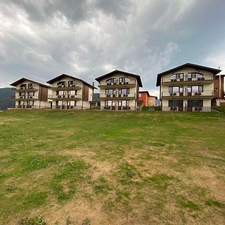Вили Елеганс Сърница Exteriér fotografie