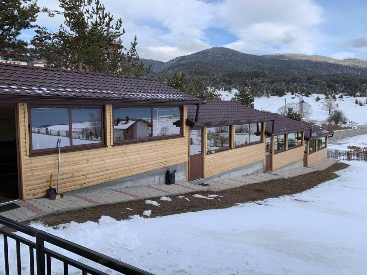 Вили Елеганс Сърница Exteriér fotografie